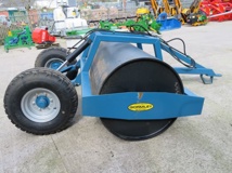 Gormley 9' x 36" Land Roller c/w Hydraulic Wheels